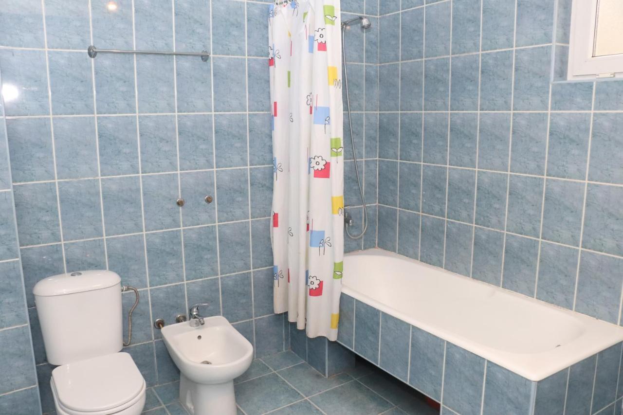 Апартаменты 100М2 В Малом Центре Еревана Buitenkant foto